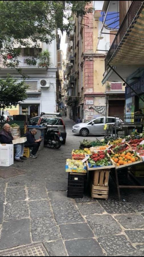 Rosy Monolocale Nel Centro Storico Di Torre Annunziata Di Fronte Scavi Oplonti Apartamento Exterior foto